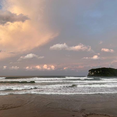Surf N Stay Whangamata Ngoại thất bức ảnh