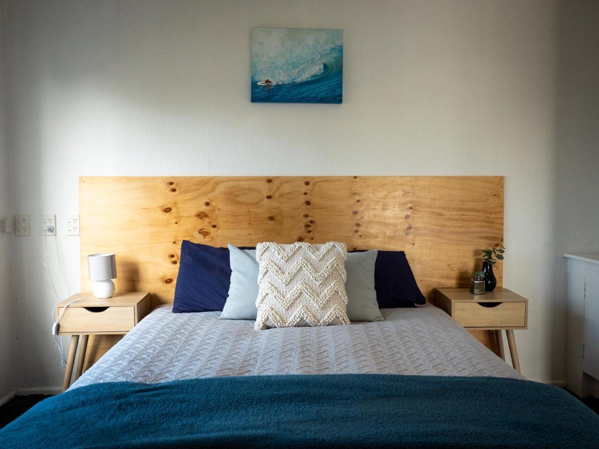 Surf N Stay Whangamata Ngoại thất bức ảnh